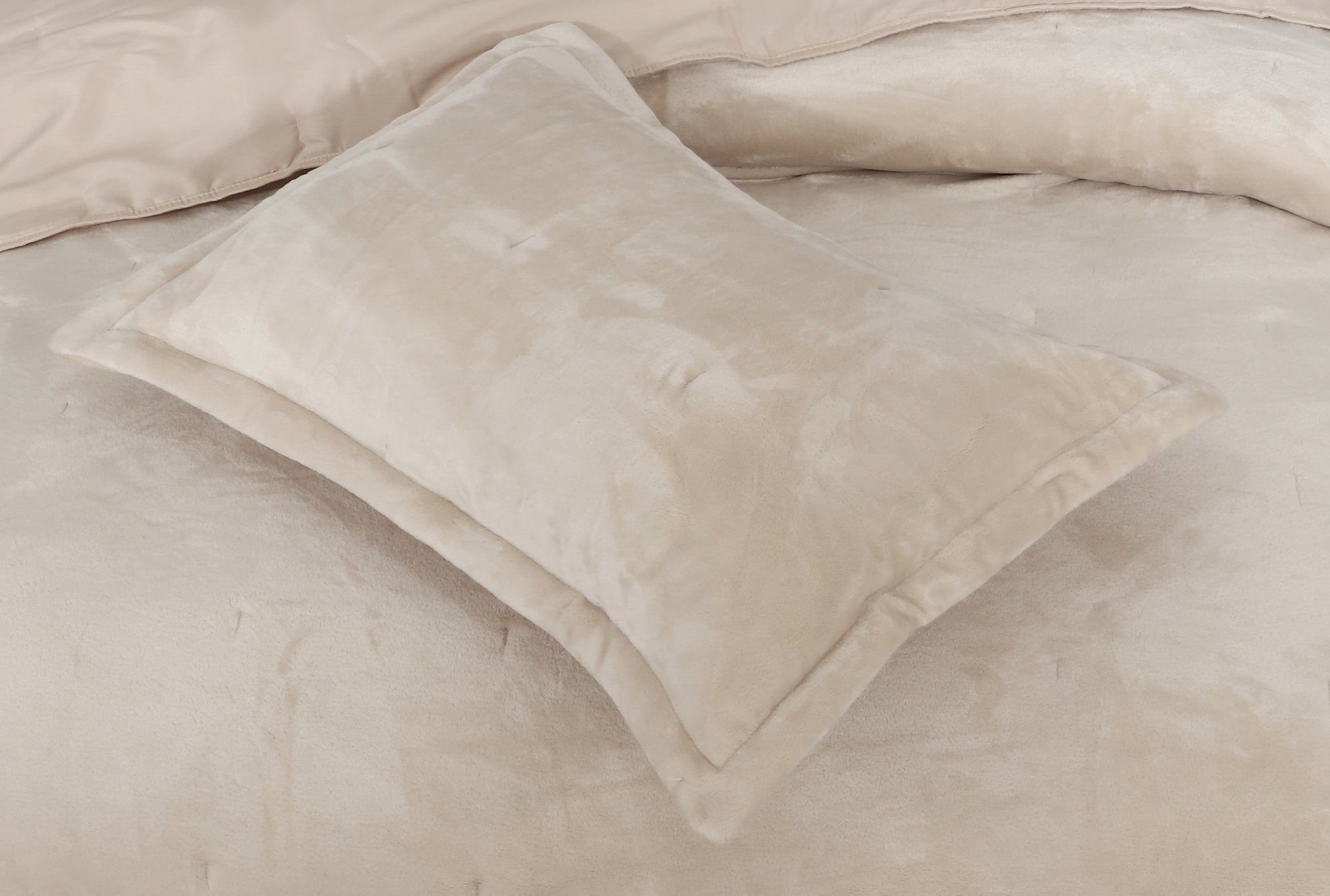 Sandstone Summer Fleece Bed Spread