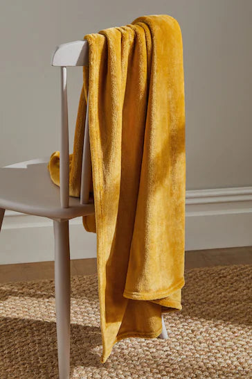 Mellow Gold Summer Throw