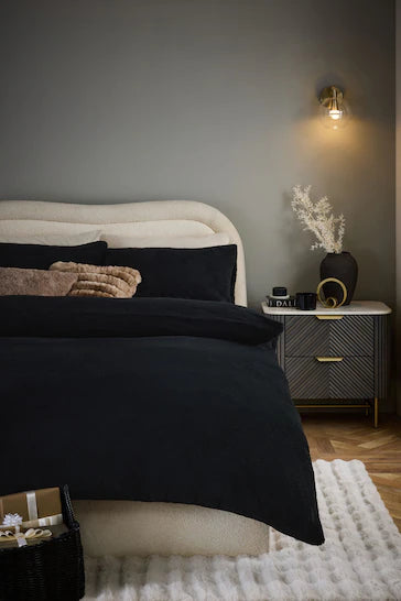 Fleece Black Bed Sets