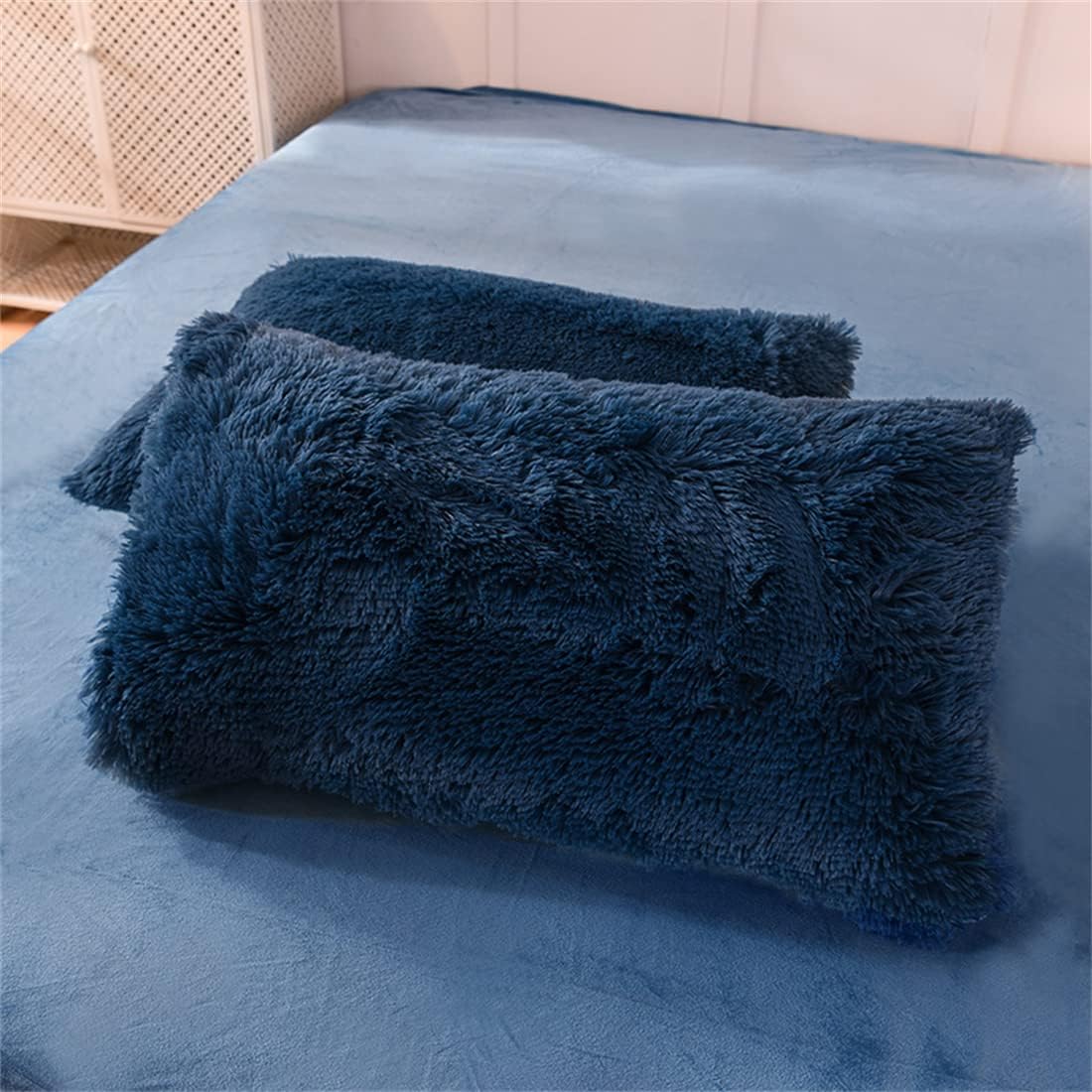 Shaggy Navy Blue Bed Set