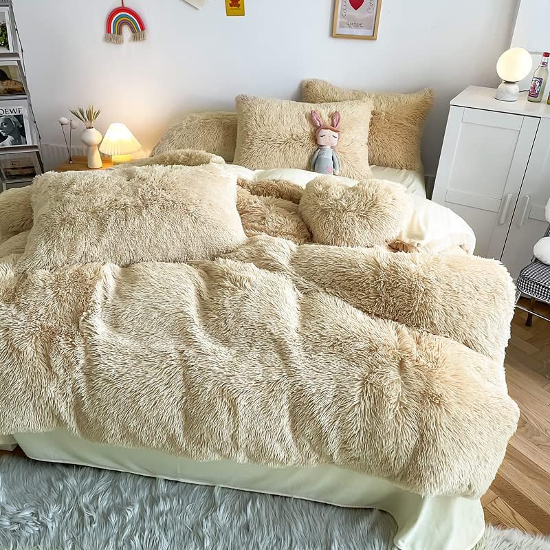 Shaggy Beige Bed Set