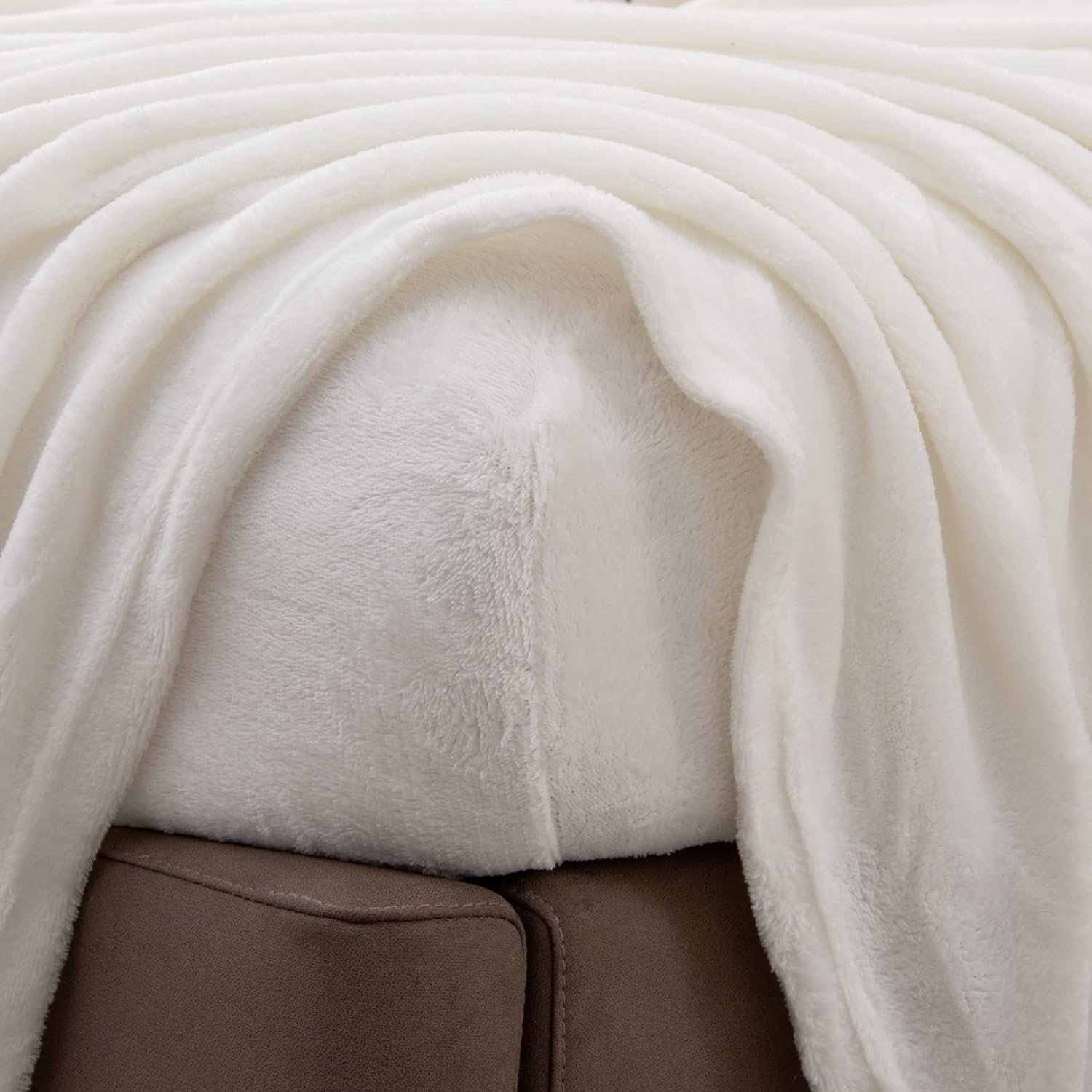 Fleece Beige Bed Sets