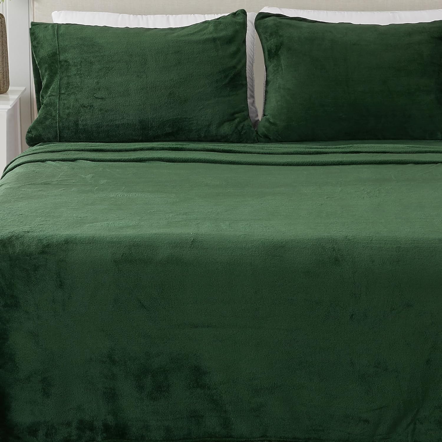 Forest Green Fleece Blanket Set