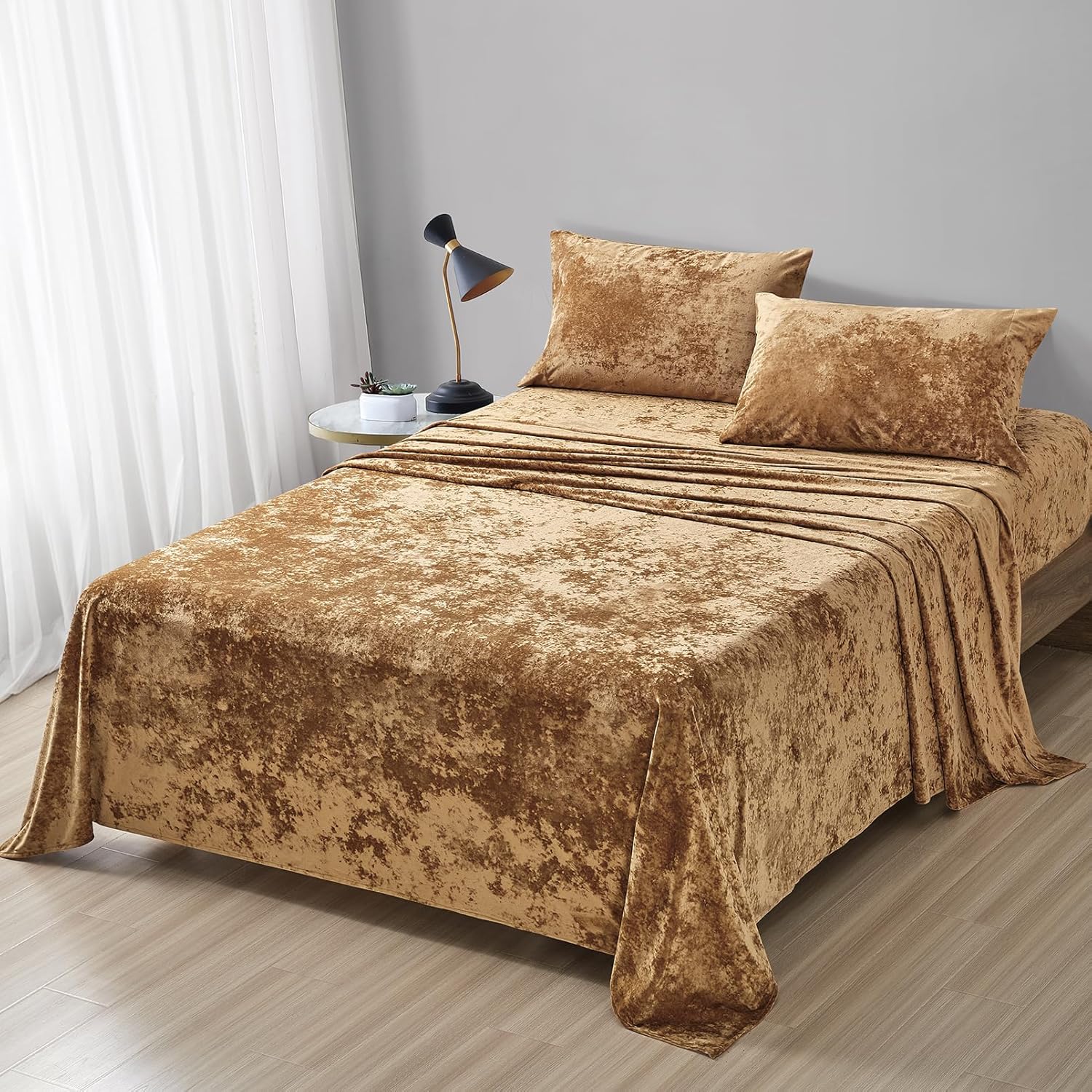 Velvet Camel Bed Set