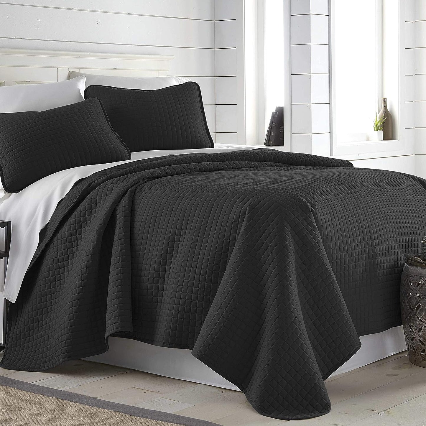 Grid Luxe Black Bed Spread