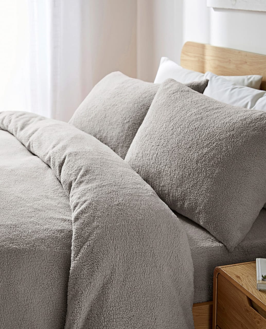 Silver Fleece Comforter Cover