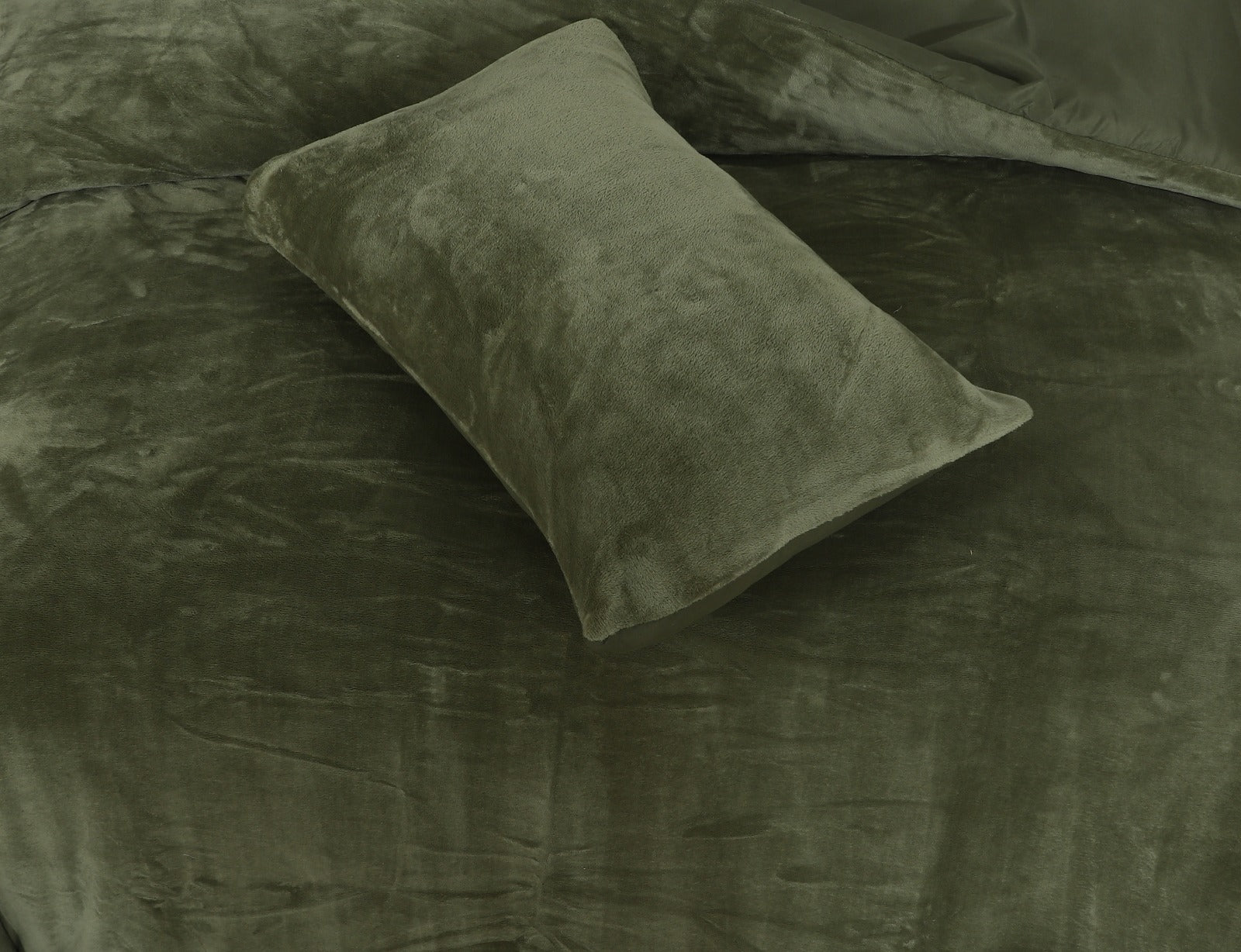 Olive Grove Summer Fleece Bed Spread