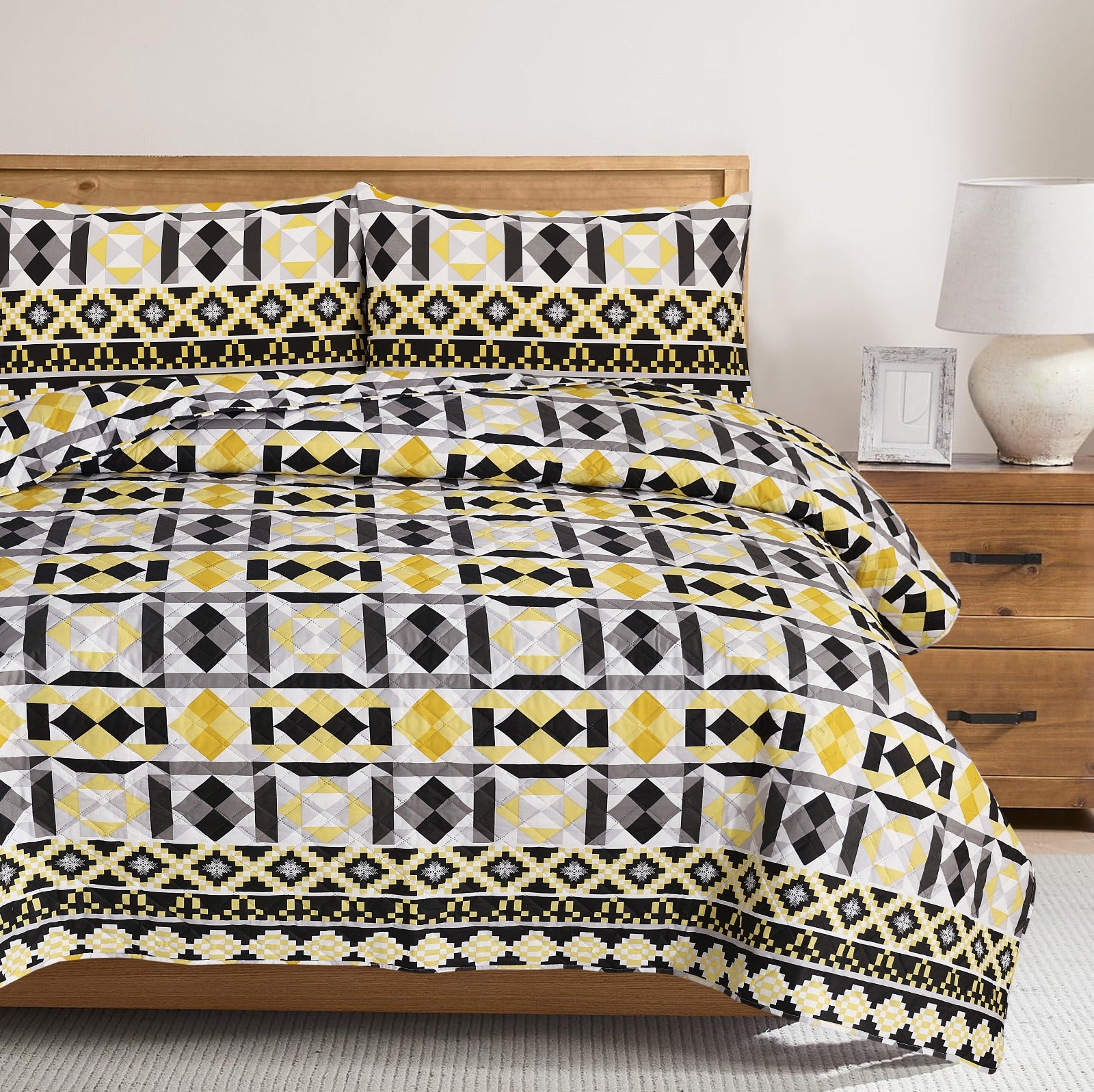 Prism Play Quilted Bed Spread Set