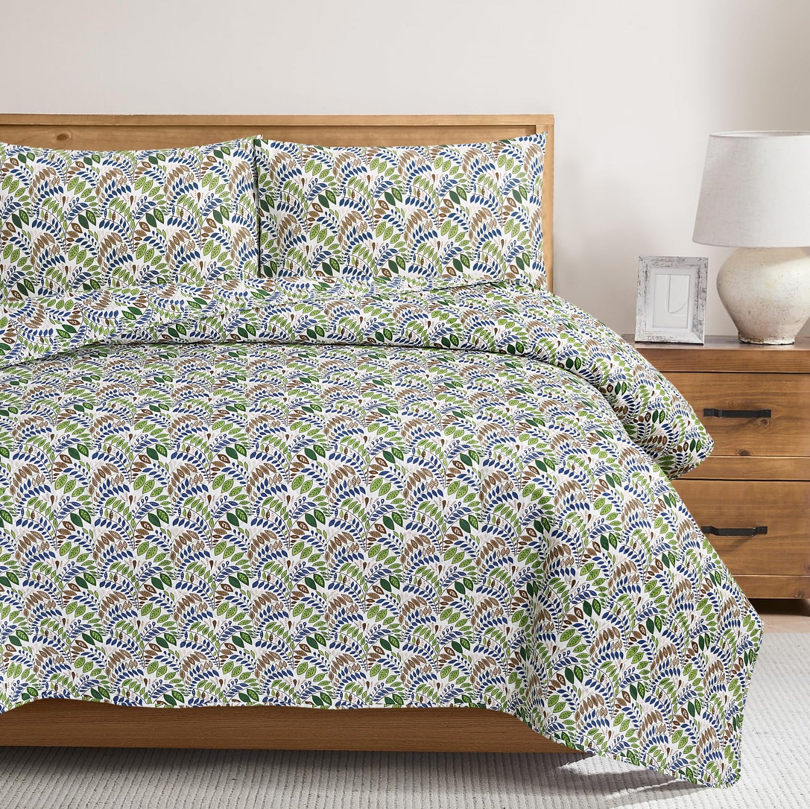 Amazonian Flora Quilted Bed Spread Set