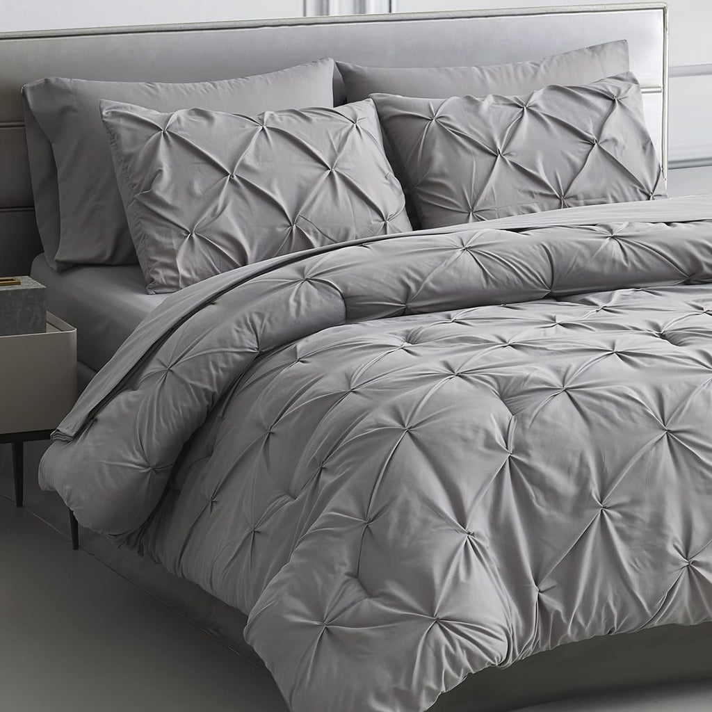 Silver Pleated Pintuck Comforter Cover