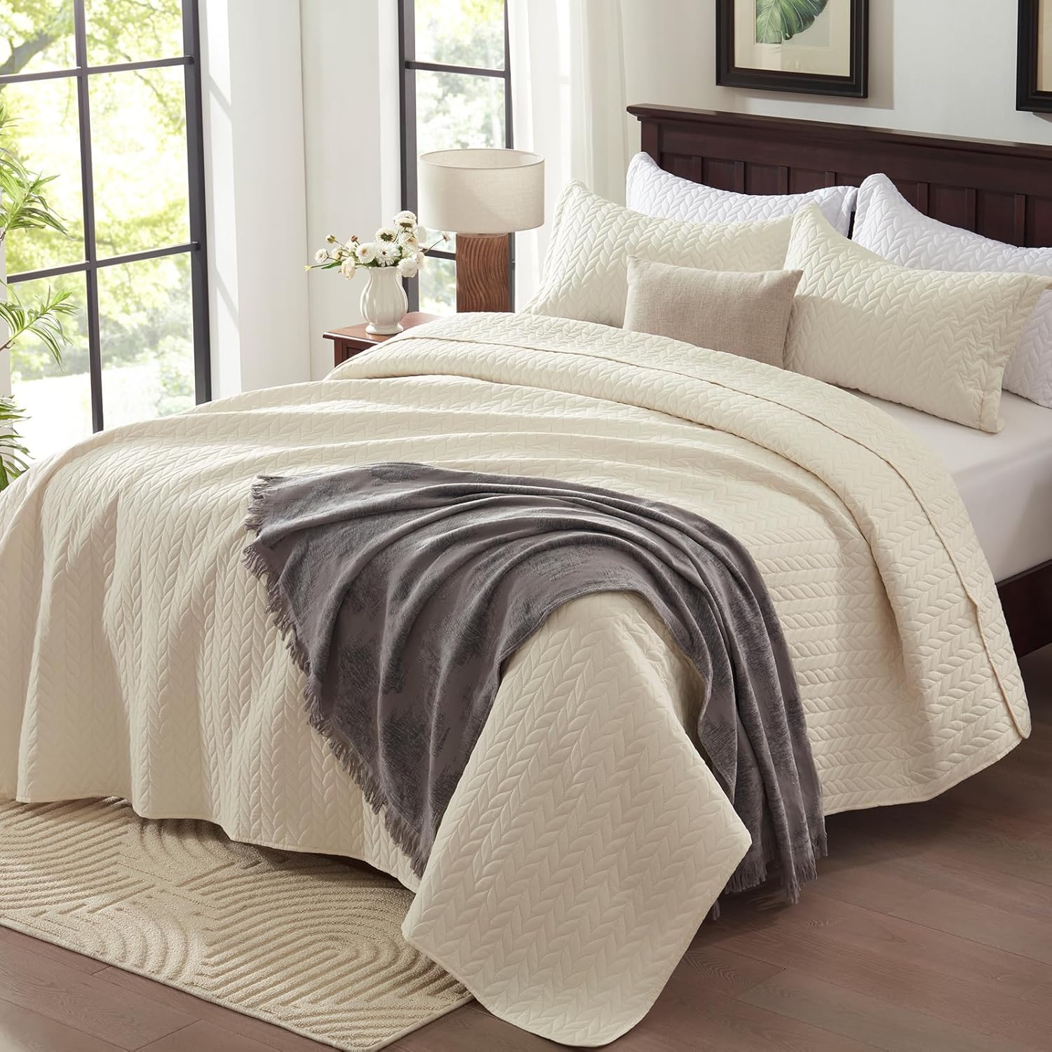 Autumn Bliss Beige Bed Spread