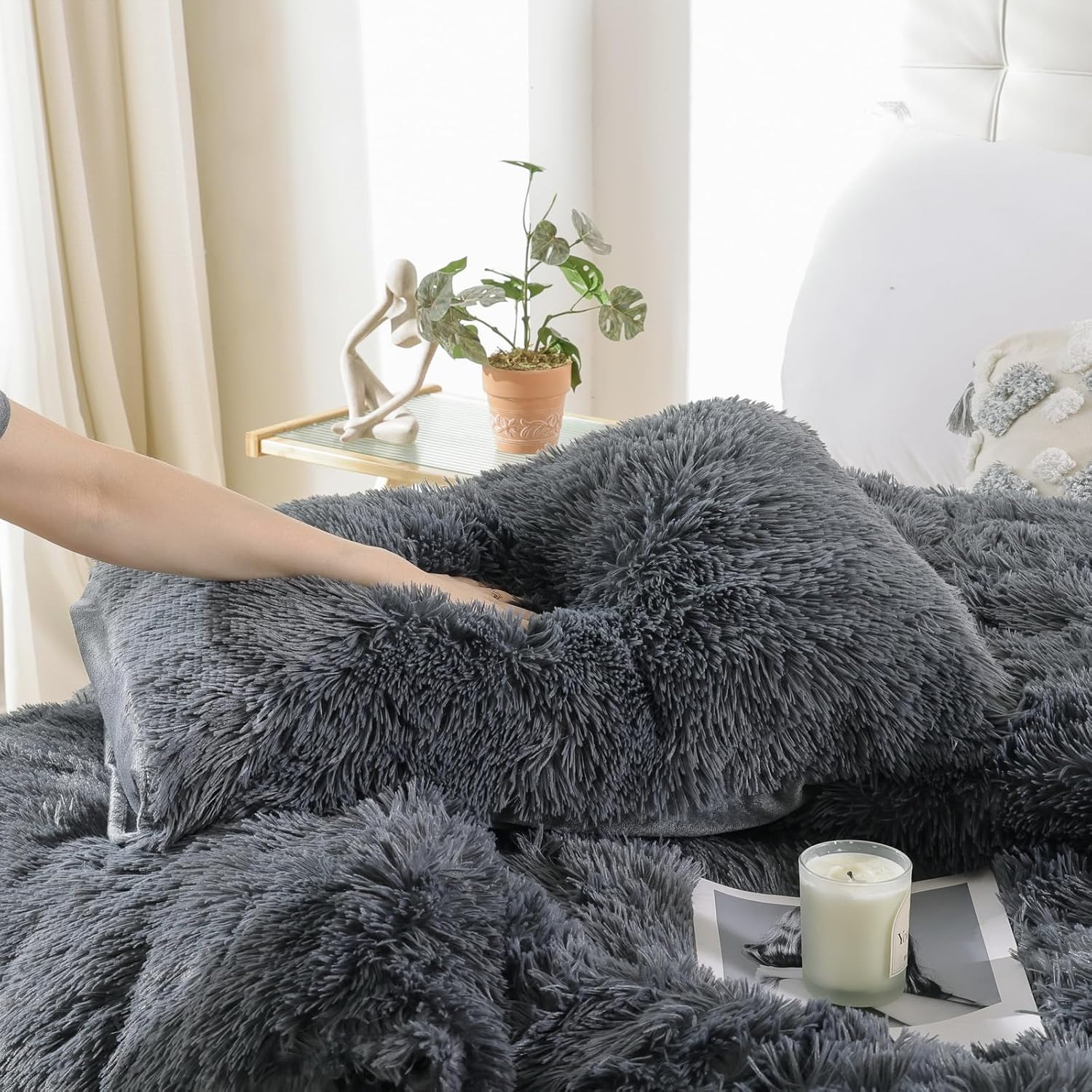 Shaggy Charcoal Grey Bed Set