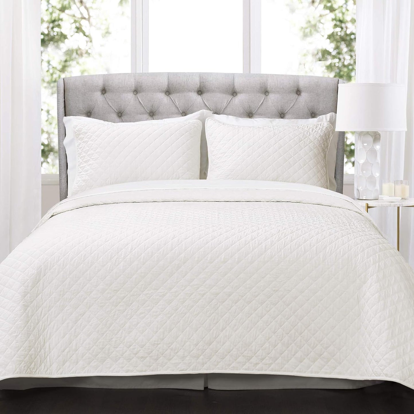 Diamond Echo White Bedspread