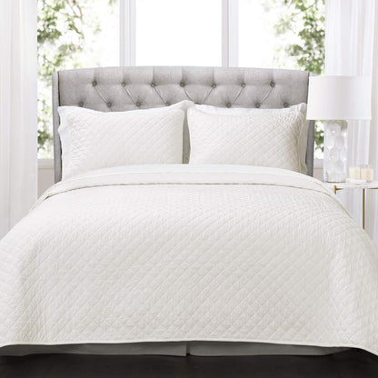 Diamond Echo White Bedspread