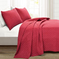 Diamond Echo Red  Bedspread