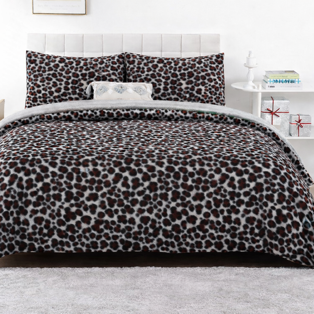 Grey Jaguar Shaggy Set