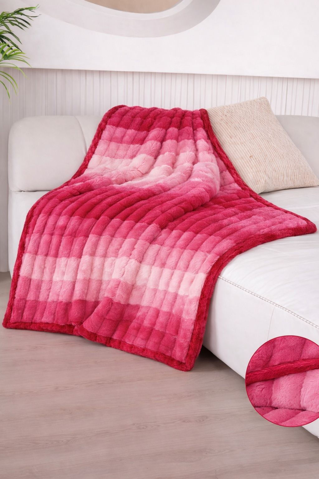 Veloura 500 GSM Super Soft Red Blanket