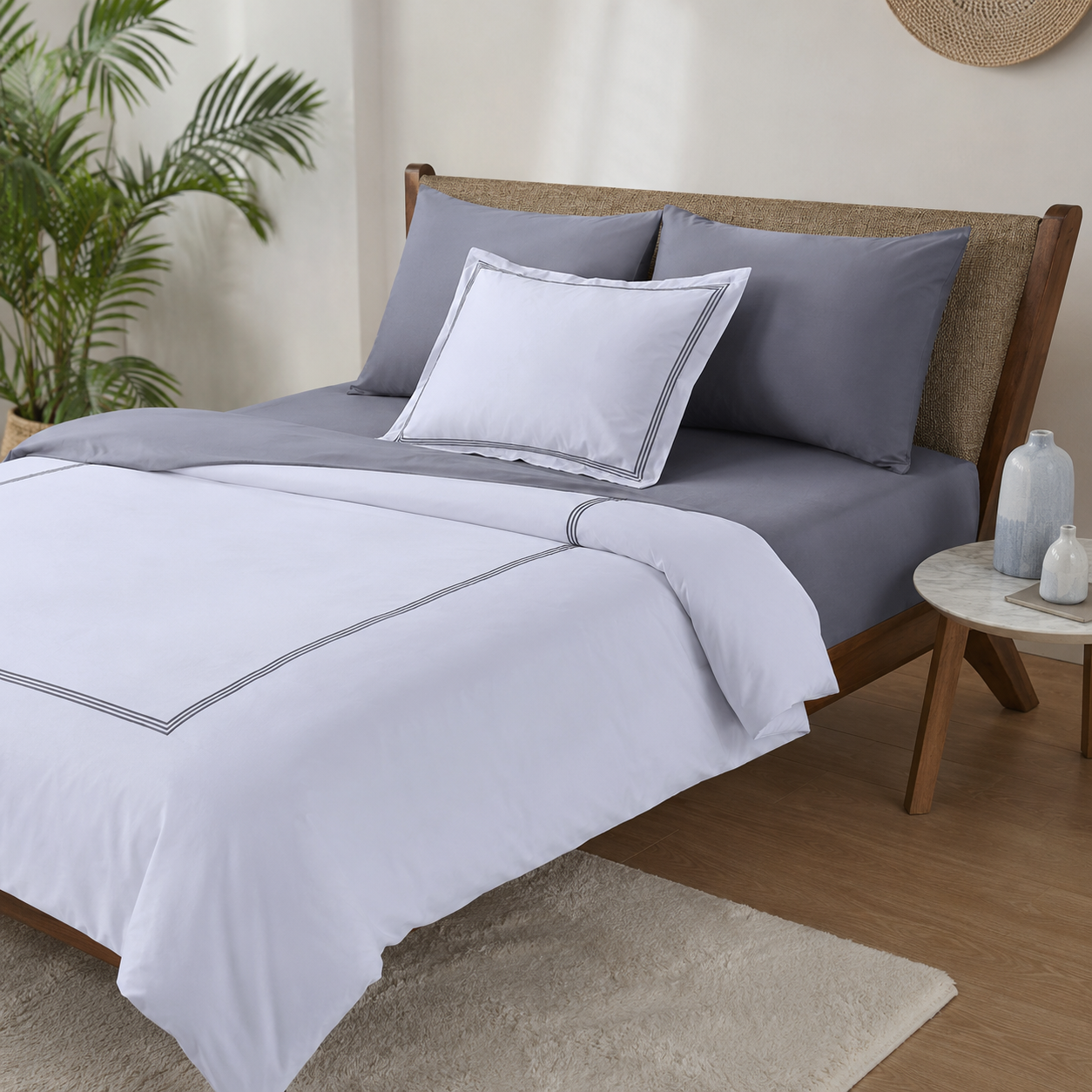 Imperial Line Latina Reversible Bed Set