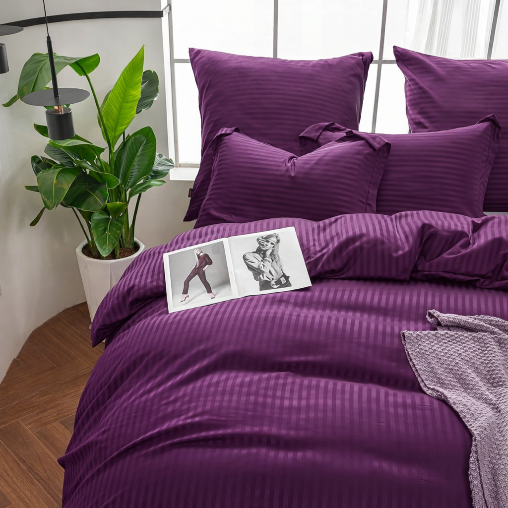 DualWeave Satin Plum Bed Set