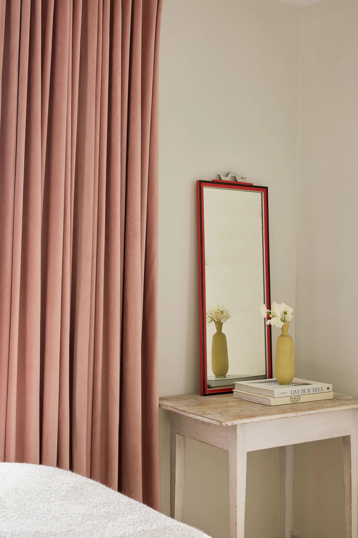 Jagua Dusty Pink Velvet Curtain