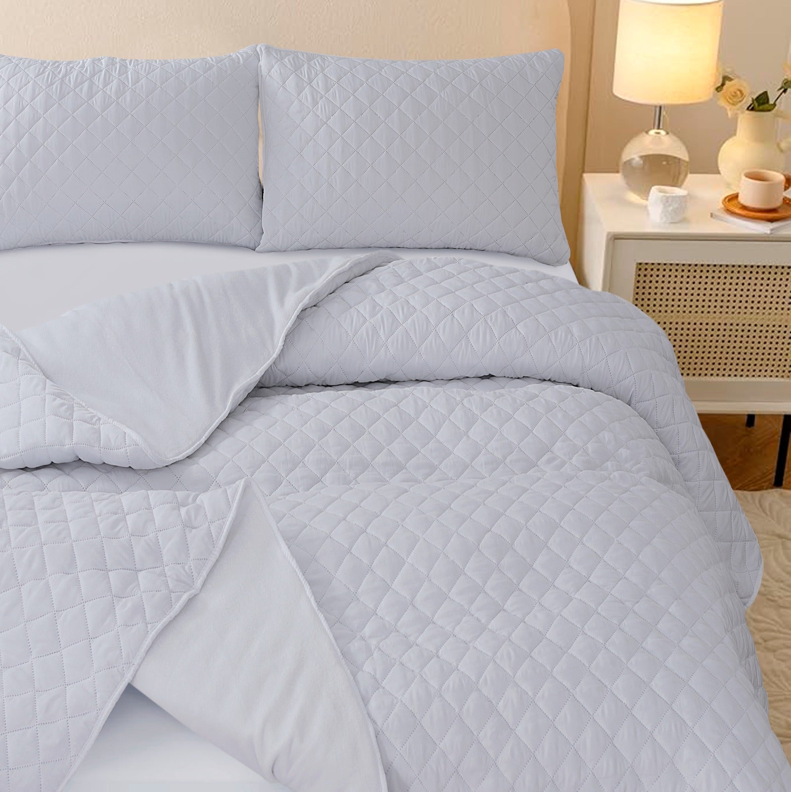 Frosted Bliss Bed Set