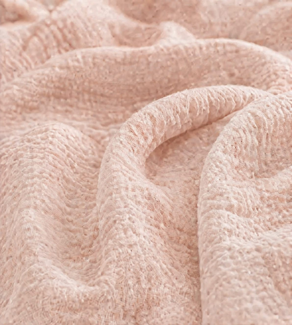 Coral Seer Sucker Duvet set