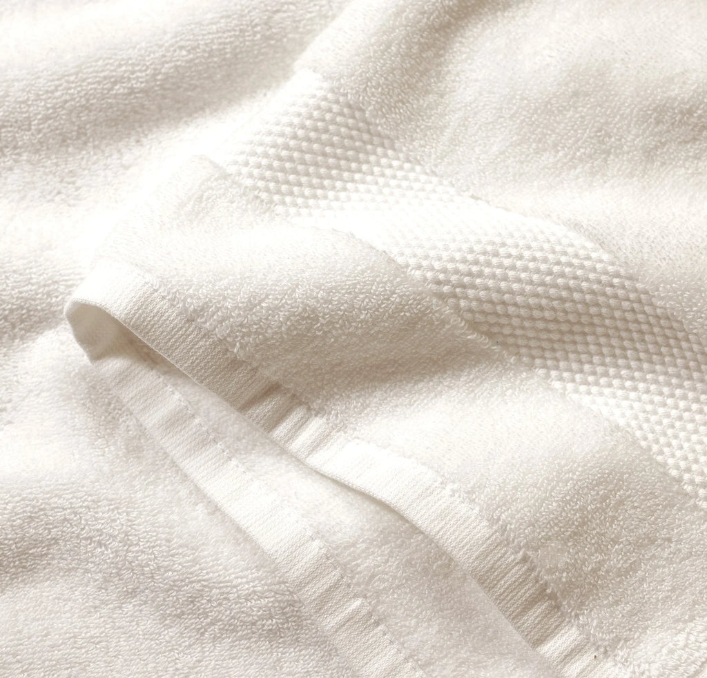 White 500 Gsm Bath Towel